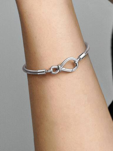 Pandora Moments Sonsuzluk Düğümü Zincir Bileklik