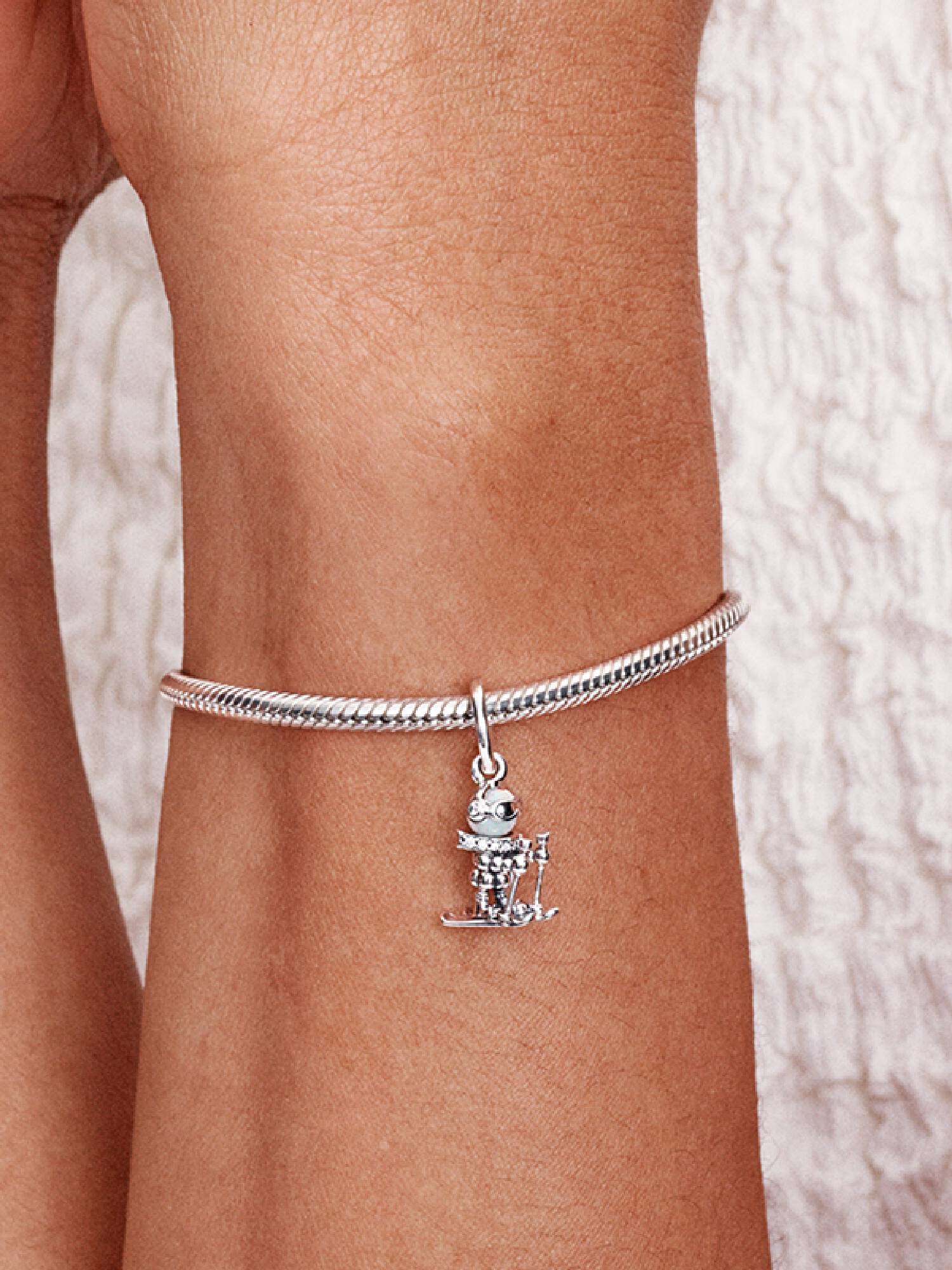 Kayakçı Sallantılı Charm