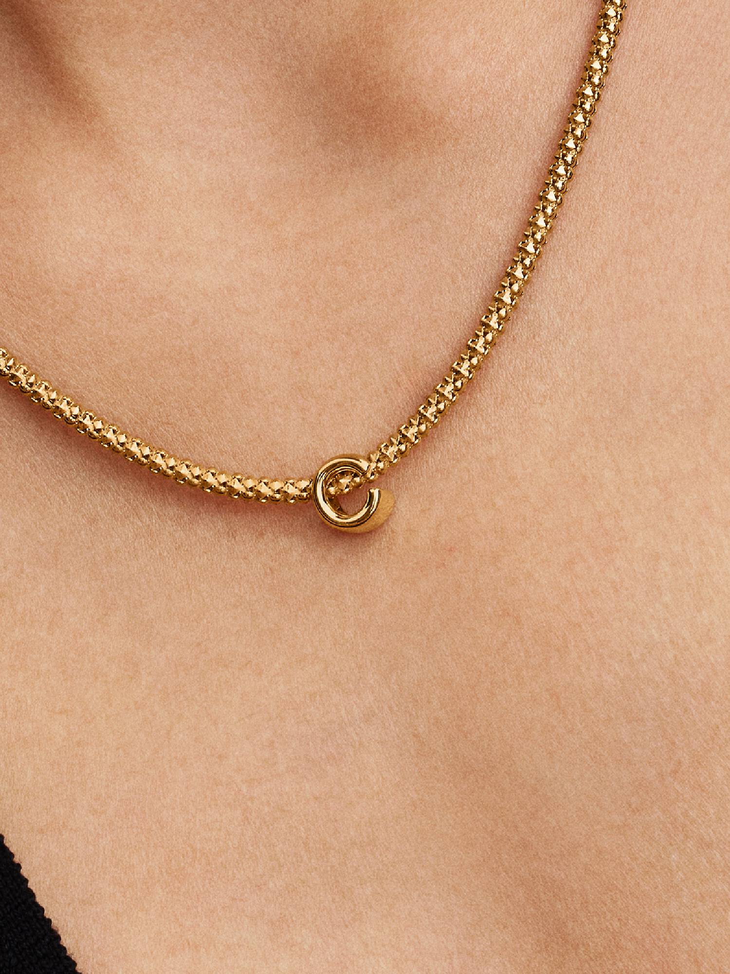 C Harfi Alfabe Charm