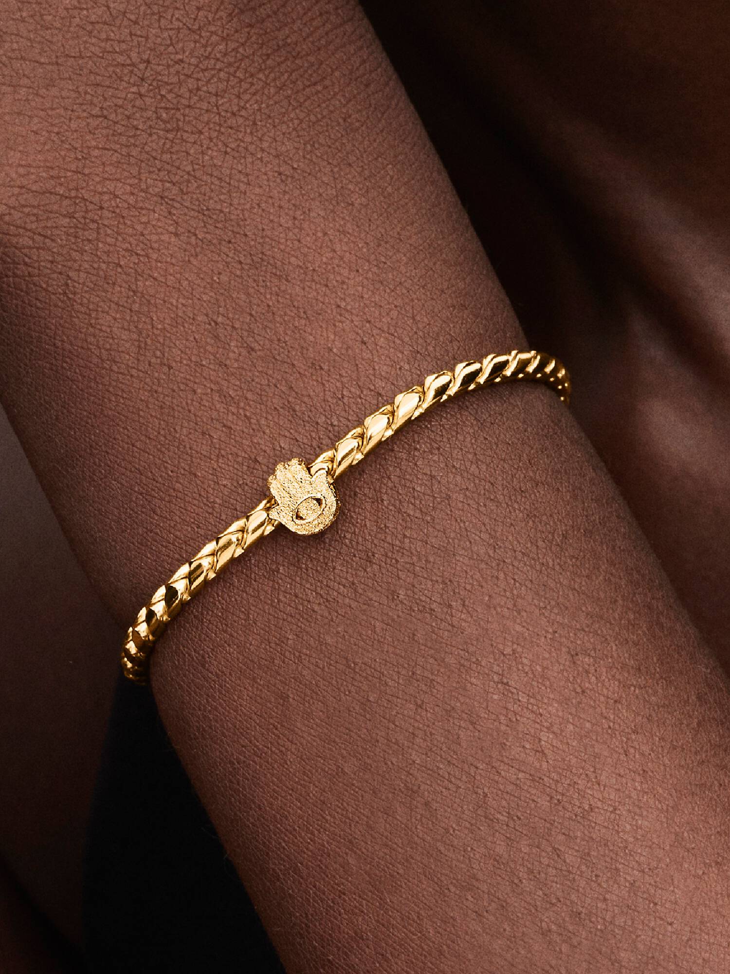 Dokulu Fatma Eli Mini Charm