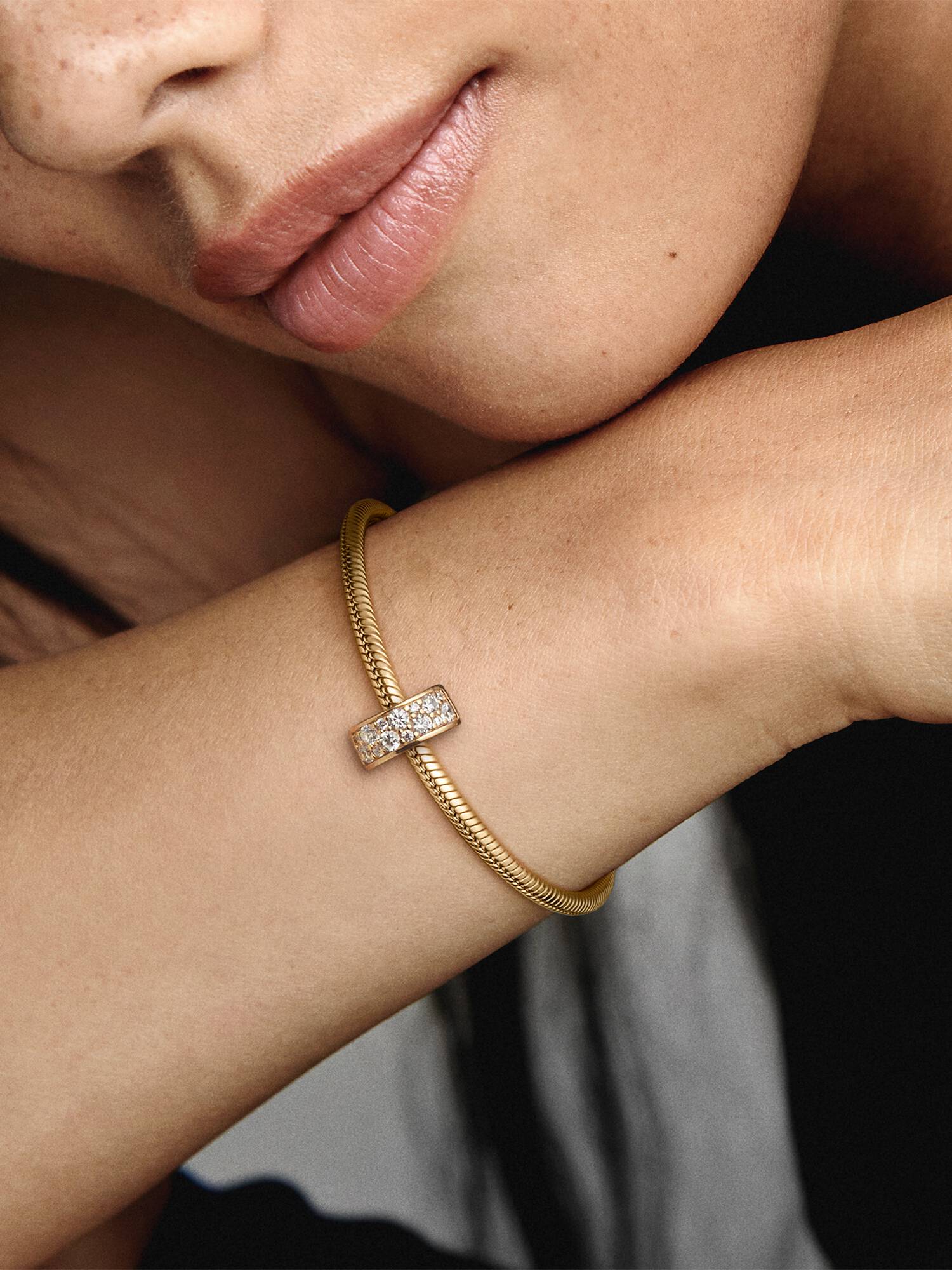 Şeffaf Pavé Klips Charm