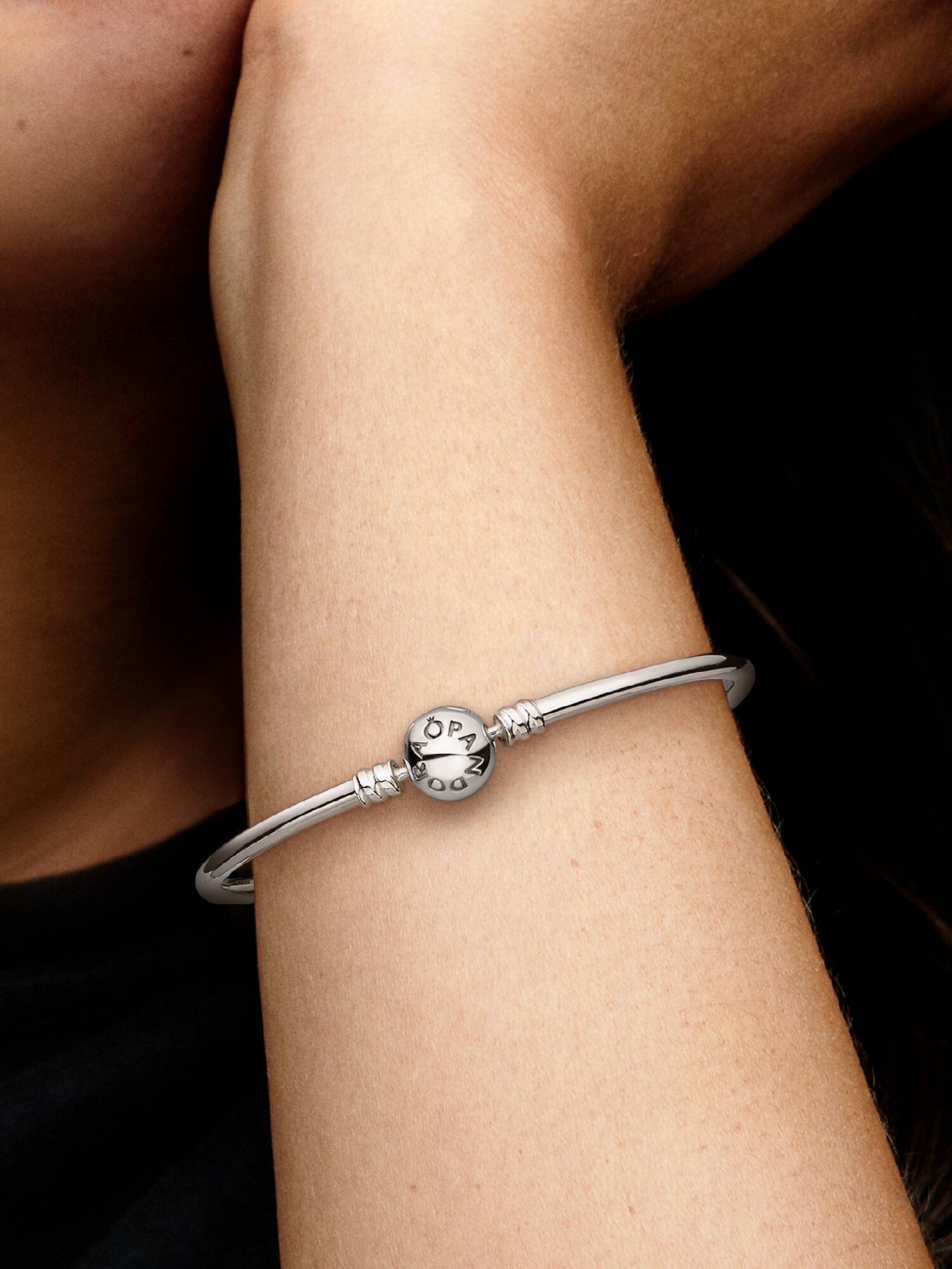 Logo Klipsli Bangle Bileklik