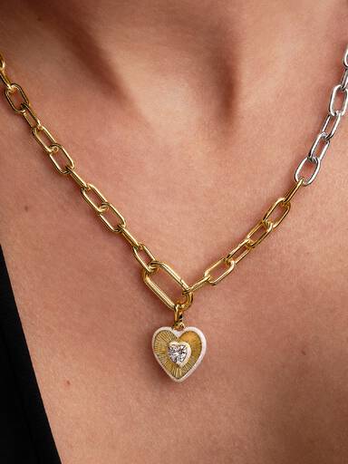 Parlak Beyaz Kalp Madalyon Charm