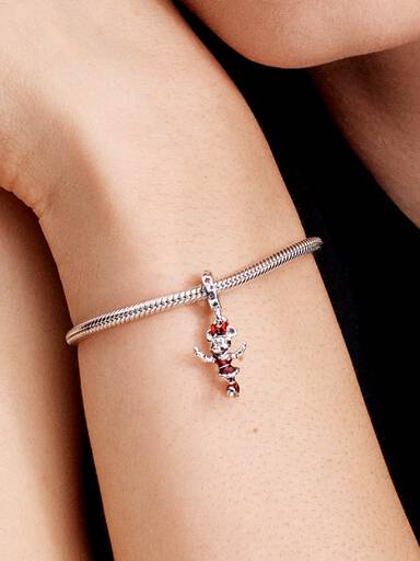 Minnie Mouse Buz Pateni Sallantılı Charm
