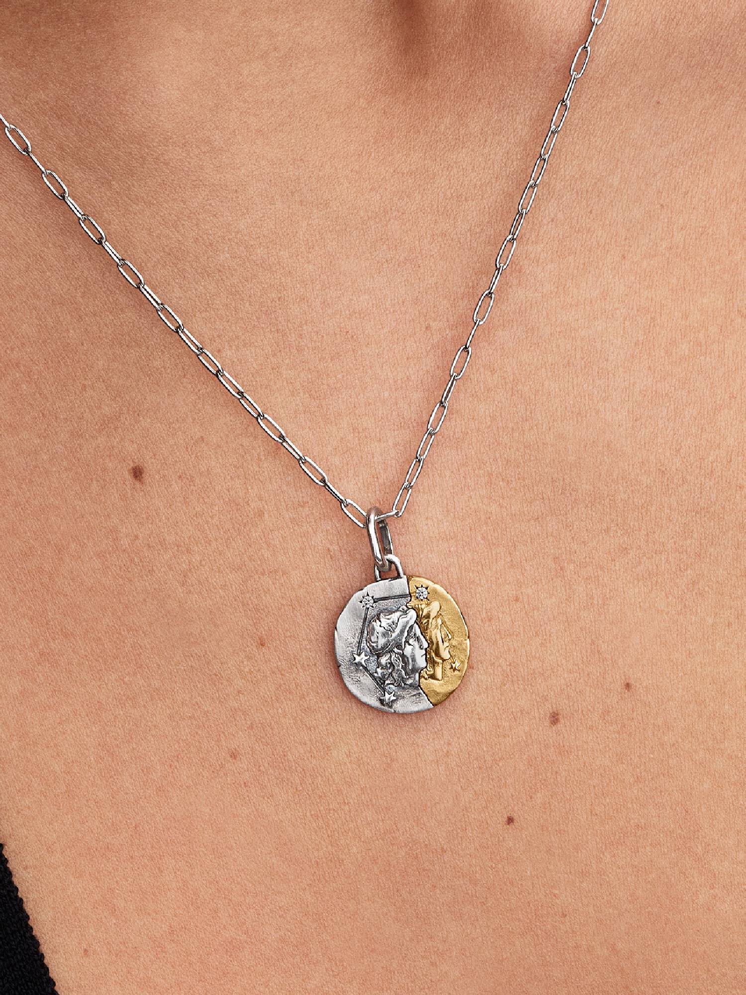 İkizler Burcu Madalyon Charm