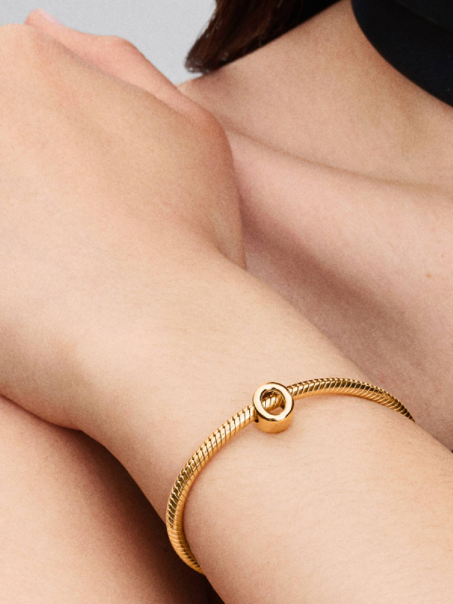 O Harfi Alfabe Charm