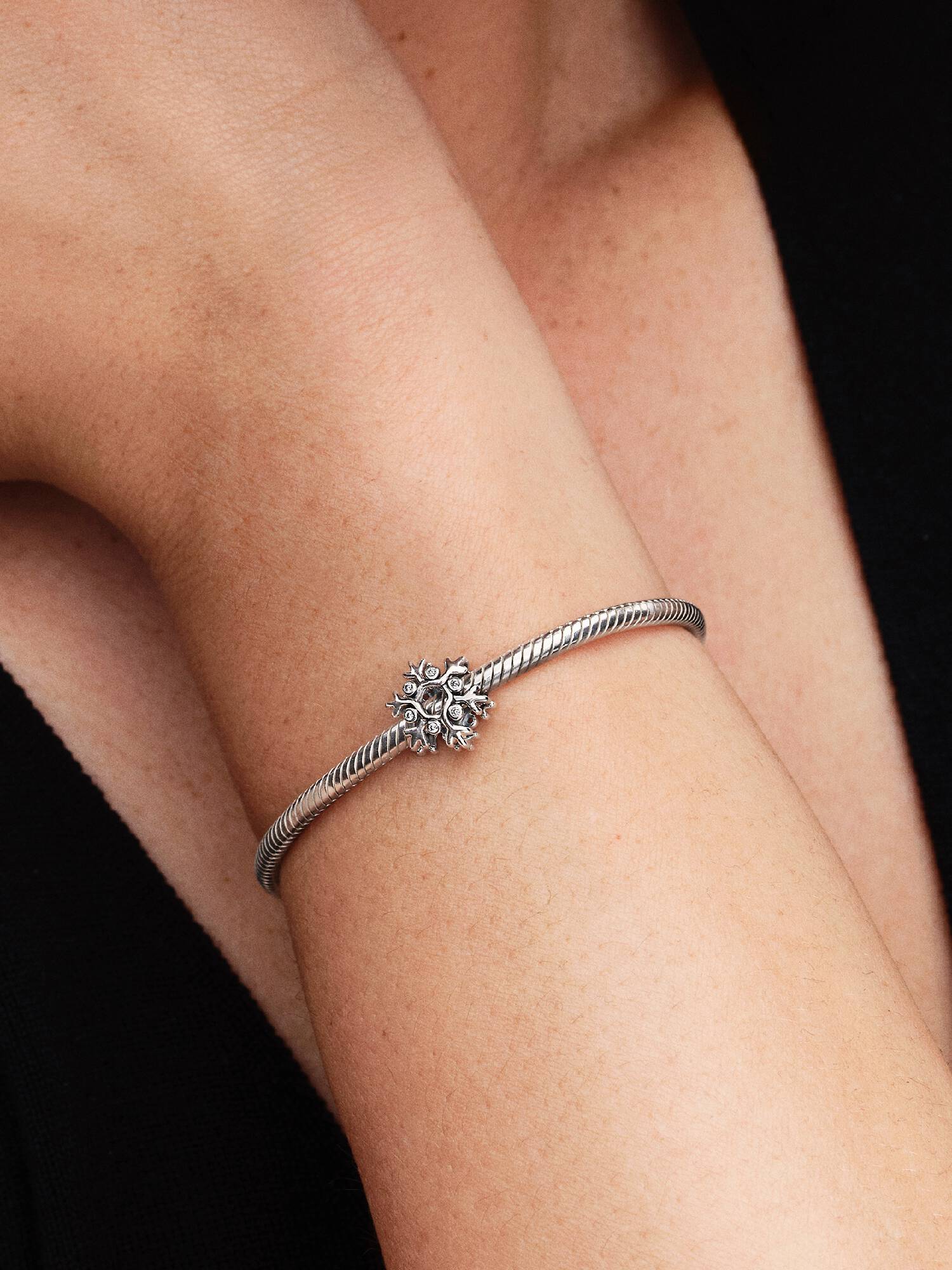 Kar Tanesi Charm