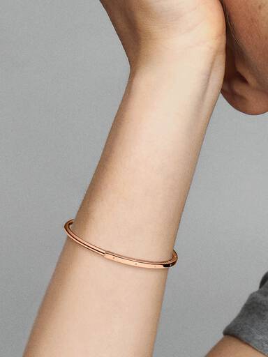 Pandora Signature I-D Açık Bilezik