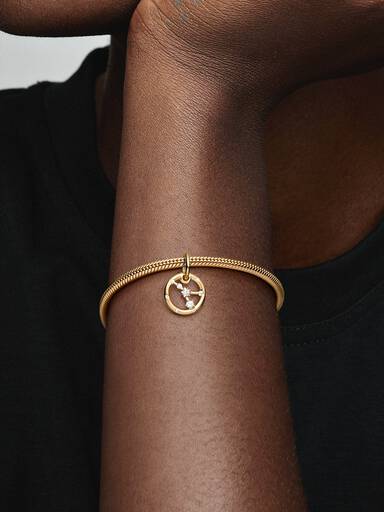 Yengeç Burcu Sallantılı Charm