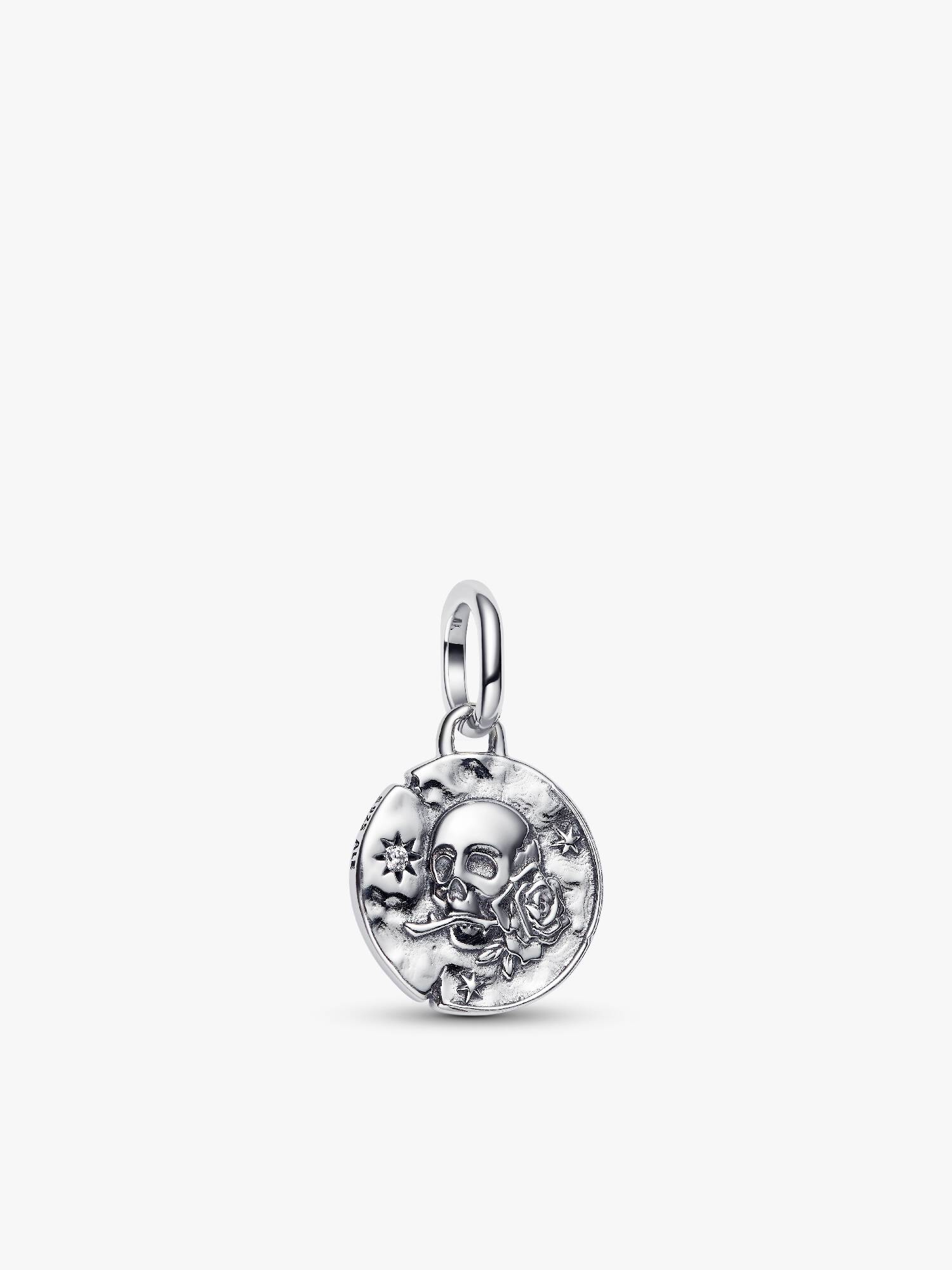 Kafatası Madalyon Charm
