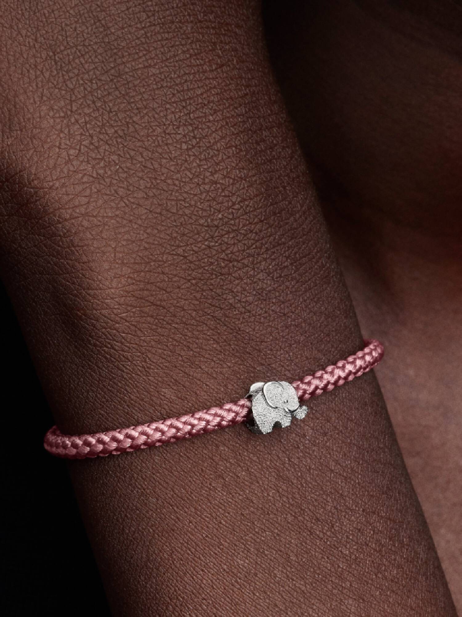 Dokulu Fil Mini Charm
