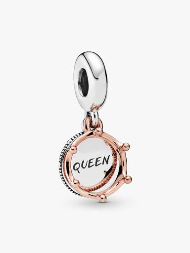 “Queen” ve Kraliyet Taçlı Sallantılı Charm
