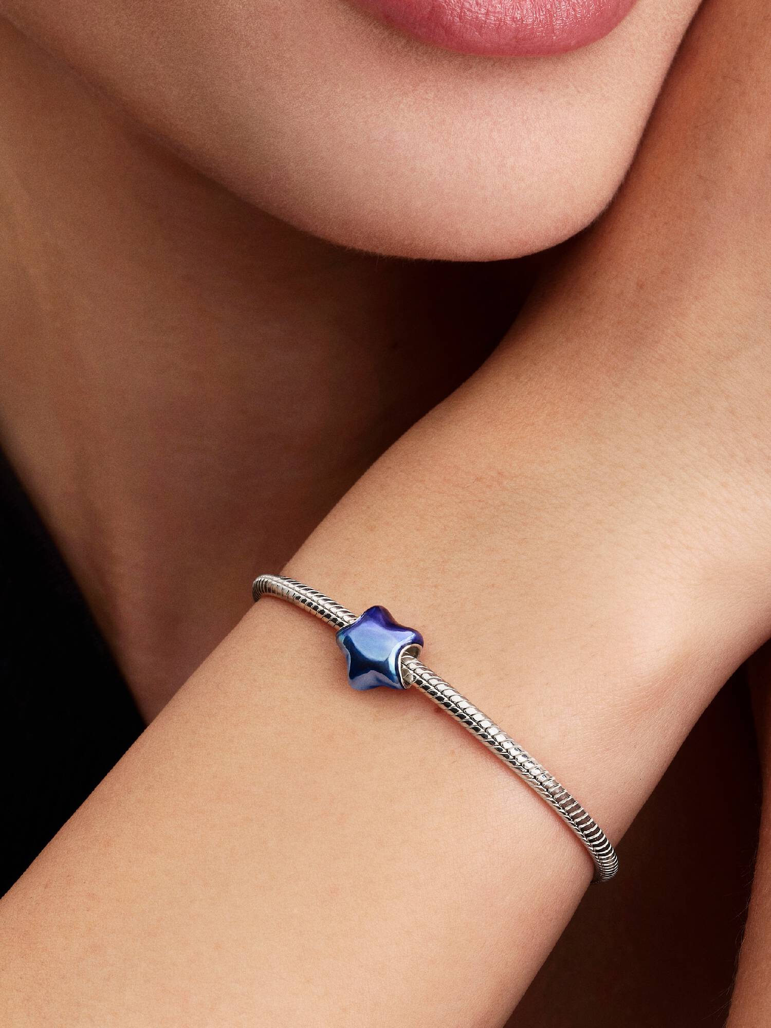 Mavi Yıldız Charm