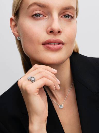 Hale Kolye